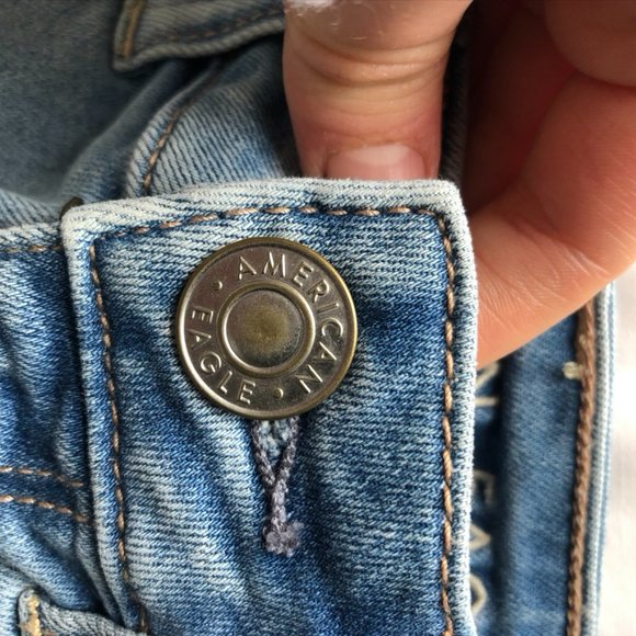 American Eagle Jean/Denim Ripped Short Shorts - Picture 7 of 9